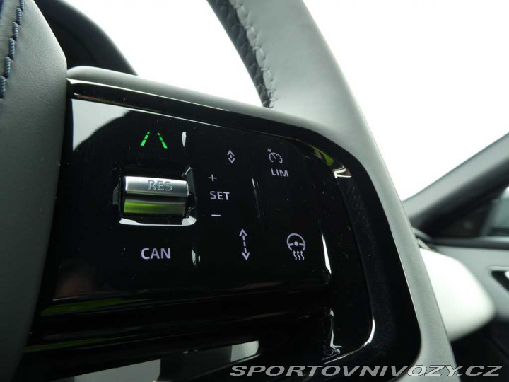 Ostatní značky Ostatní modely Land Rover Range Rover Velar 2,0 S P400e 4x4 aut. 2026