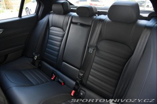 Alfa Romeo Giulia 2.0TURBO 16V 206kW AT8-Q4 2024