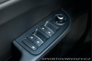 Alfa Romeo Giulia 2.0TURBO 16V 206kW AT8-Q4 2024