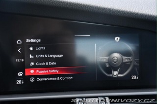Alfa Romeo Giulia 2.0TURBO 16V 206kW AT8-Q4 2024