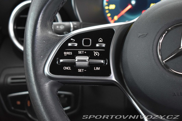 Mercedes-Benz Ostatní modely GLC 200 4MATIC*TAŽNÉ*ČR 1.MAJ 2020