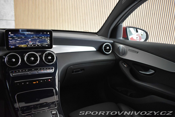 Mercedes-Benz Ostatní modely GLC 200 4MATIC*REZERVACE* 2020