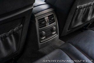 BMW M5 E60 M5 v10 manuál 2008