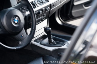 BMW M5 E60 M5 v10 manuál 2008