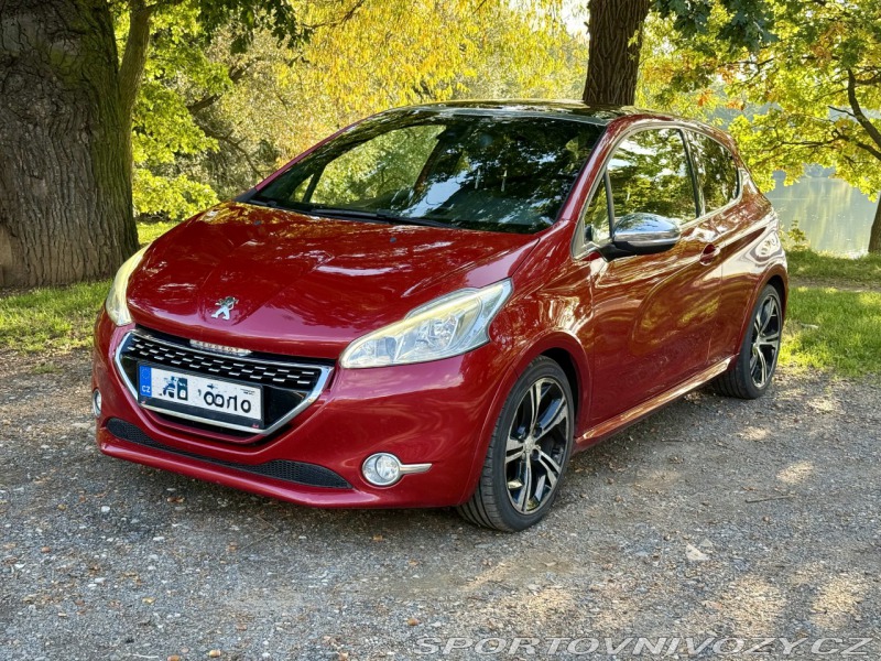 Peugeot 208 GTi 