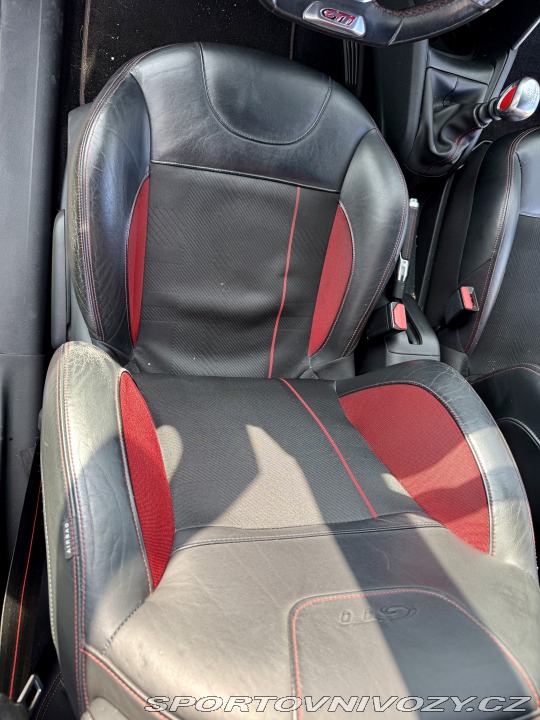 Peugeot 208 GTi 2014