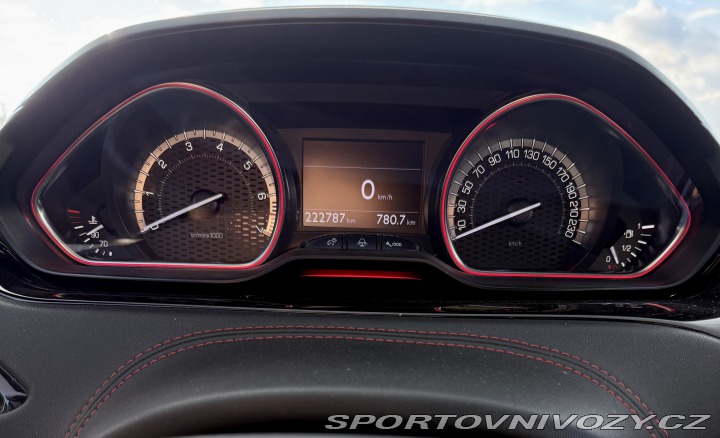 Peugeot 208 GTi 2014