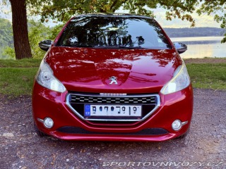 Peugeot 208 GTi  2014