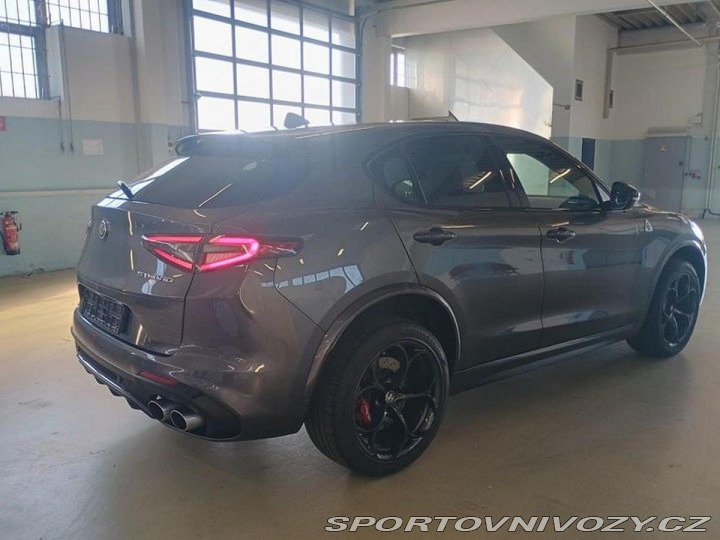 Alfa Romeo Stelvio 2.9 V6 Bi-T. 382 kW Quadr 2024