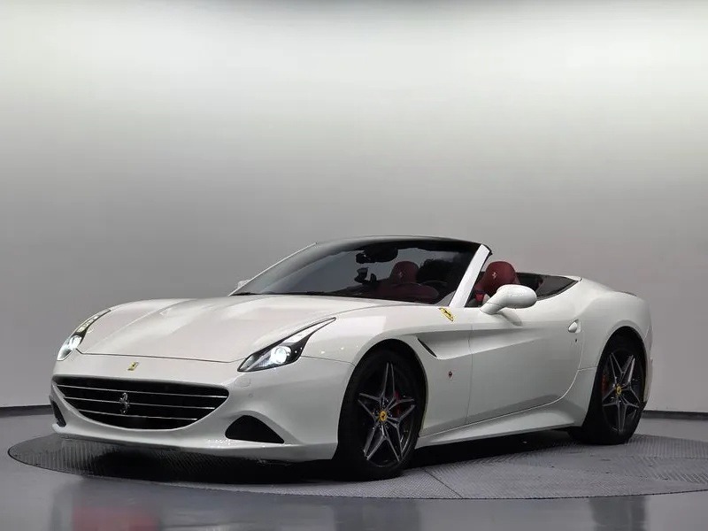 Ferrari California T