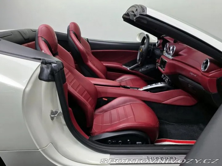 Ferrari California T 2015