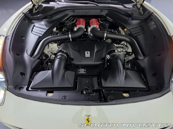 Ferrari California T 2015