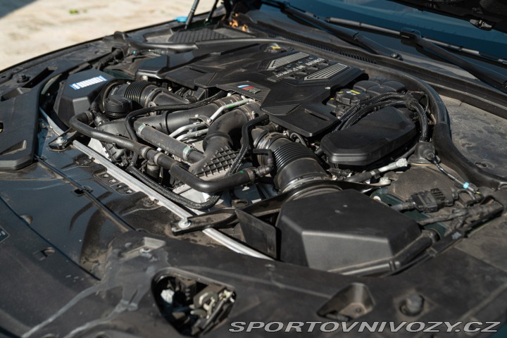 BMW M8 COMPETITION GRAN Coupé 2021