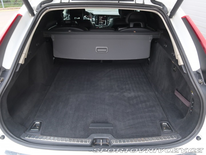 Volvo V90 Comfort D5 AWD 2016