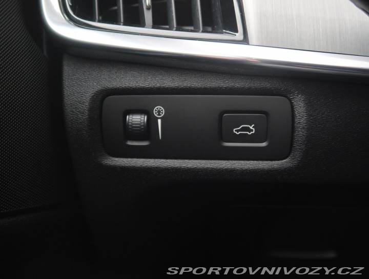 Volvo V90 Comfort D5 AWD 2016
