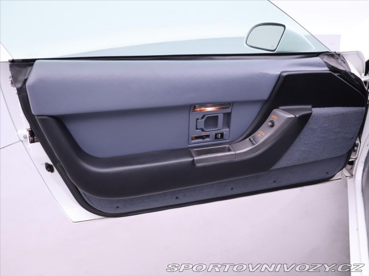 Chevrolet Corvette 5,7 TPI V8 208 kW DPH STK 1991