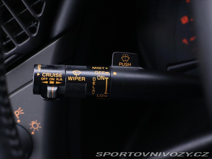 Chevrolet Corvette 5,7 TPI V8 208 kW DPH STK 1991