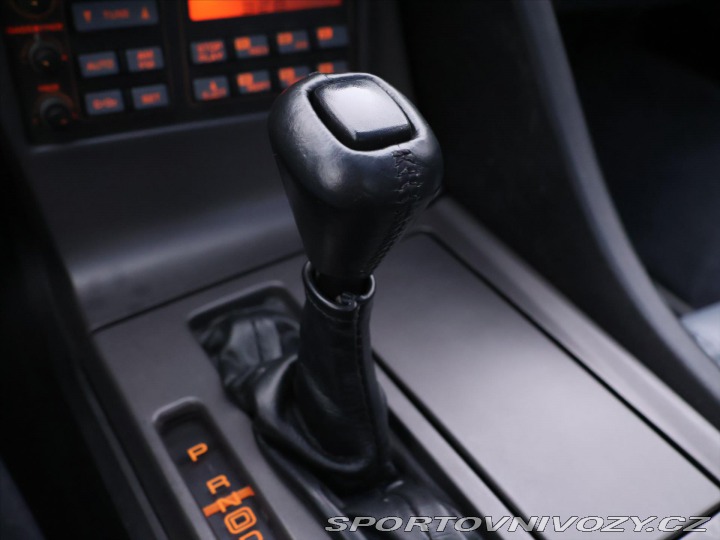 Chevrolet Corvette 5,7 TPI V8 208 kW DPH STK 1991