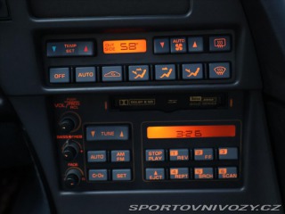 Chevrolet Corvette 5,7 TPI V8 208 kW DPH STK 1991