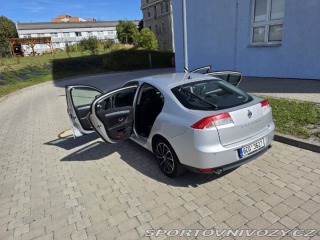 Renault Ostatní modely Laguna 2,0   III. generace 2.0 d 2007