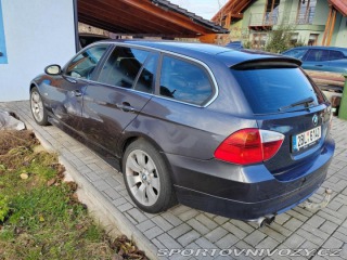 BMW 3 3,0   330D 2006