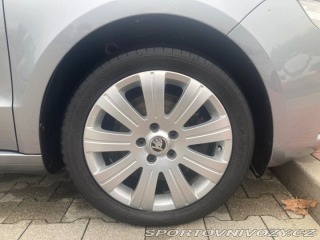 Škoda Superb 2,2   2 2010