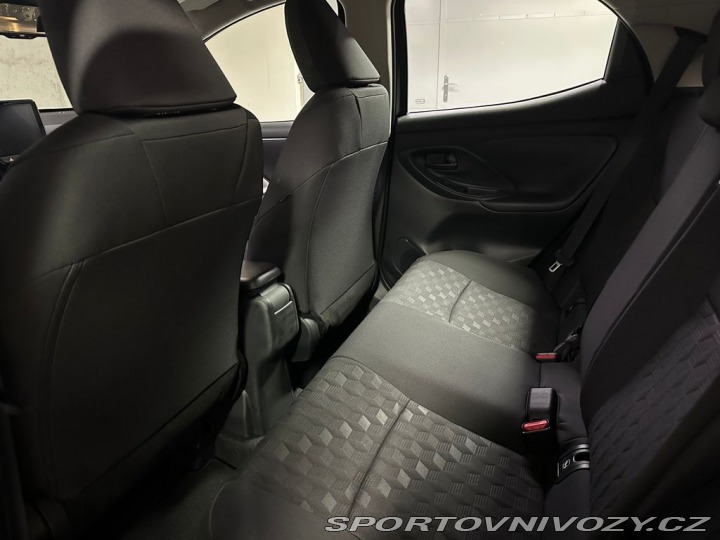 Toyota Yaris 1.5,Hybrid,Comfort 1800
