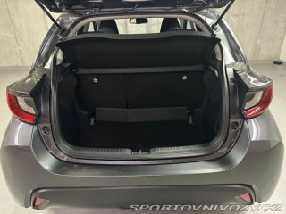 Toyota Yaris Comfort 1.5 Hybrid e-CVT 1800