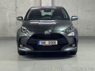 Toyota Yaris Comfort 1.5 Hybrid e-CVT 1800