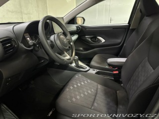 Toyota Yaris Comfort 1.5 Hybrid e-CVT 1800