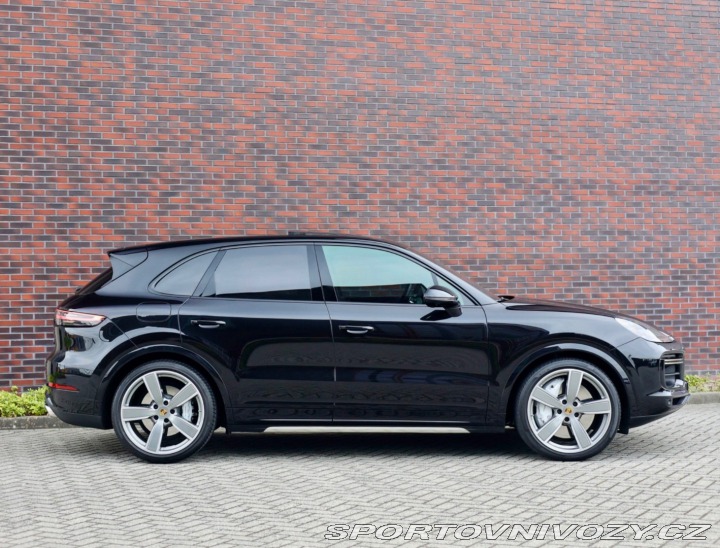 Porsche Cayenne Turbo 4x4 A/T 2018