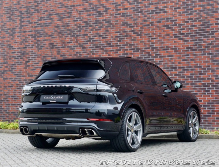 Porsche Cayenne Turbo 4x4 A/T 2018