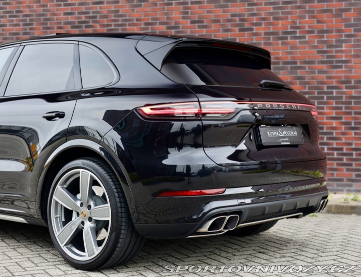 Porsche Cayenne Turbo 4x4 A/T 2018