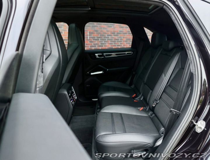 Porsche Cayenne Turbo 4x4 A/T 2018