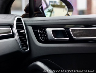Porsche Cayenne Turbo 4x4 A/T 2018
