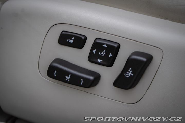 Lexus Ostatní modely LS 460 AWD, 270kW, A8 / AJ 2010