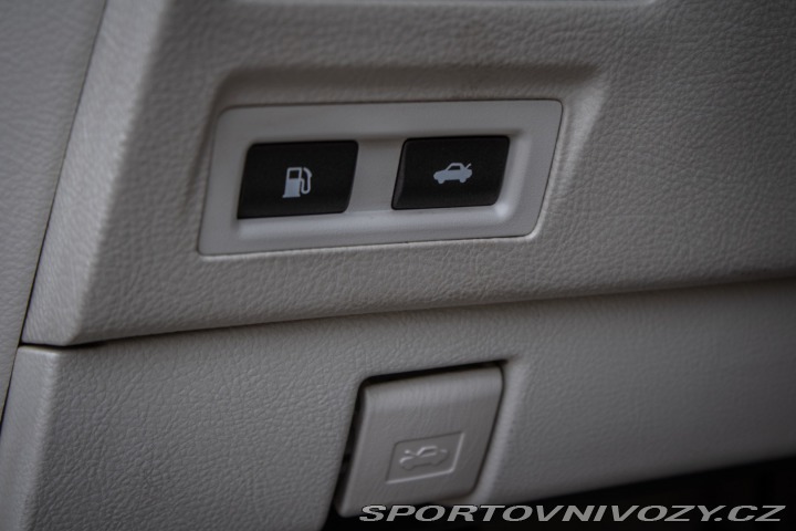 Lexus Ostatní modely LS 460 AWD, 270kW, A8 / AJ 2010
