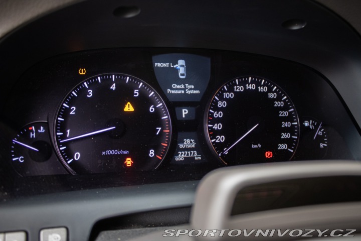 Lexus Ostatní modely LS 460 AWD, 270kW, A8 / AJ 2010