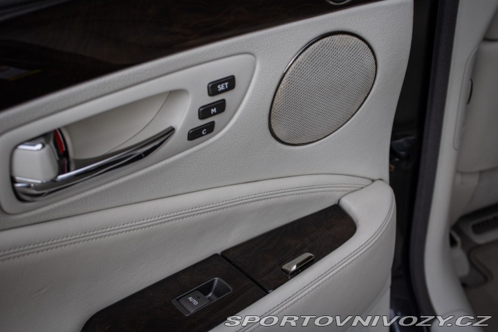 Lexus Ostatní modely LS 460 AWD, 270kW, A8 / AJ 2010
