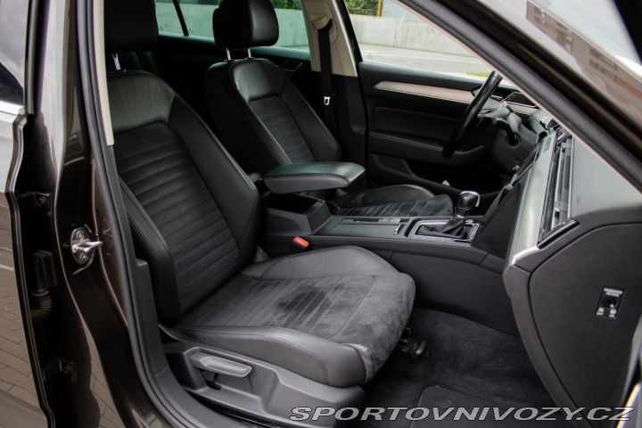 Volkswagen Ostatní modely Passat Variant Variant 2.0 BiTDI 240k B 2016