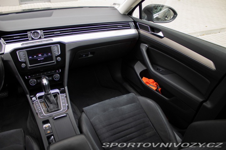 Volkswagen Ostatní modely Passat Variant Variant 2.0 BiTDI 240k B 2016
