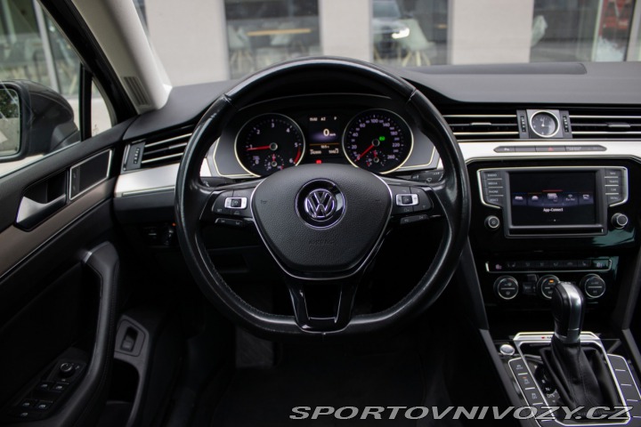 Volkswagen Ostatní modely Passat Variant Variant 2.0 BiTDI 240k B 2016