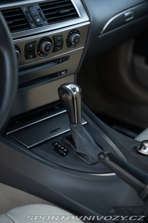 BMW 6 BMW 645i 2003