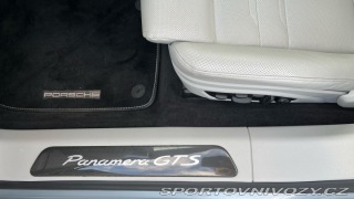 Porsche Panamera GTS 2021