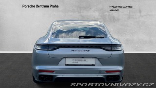 Porsche Panamera GTS 2021