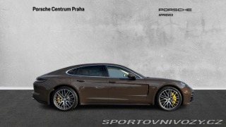 Porsche Panamera Turbo S 2022