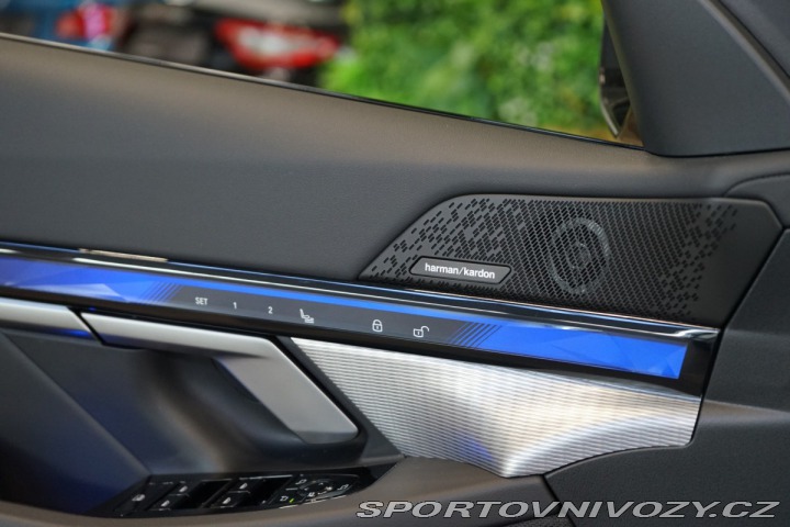 BMW 5 40d*xDRIVE*360*ZÁRUKA*NEZ 2025