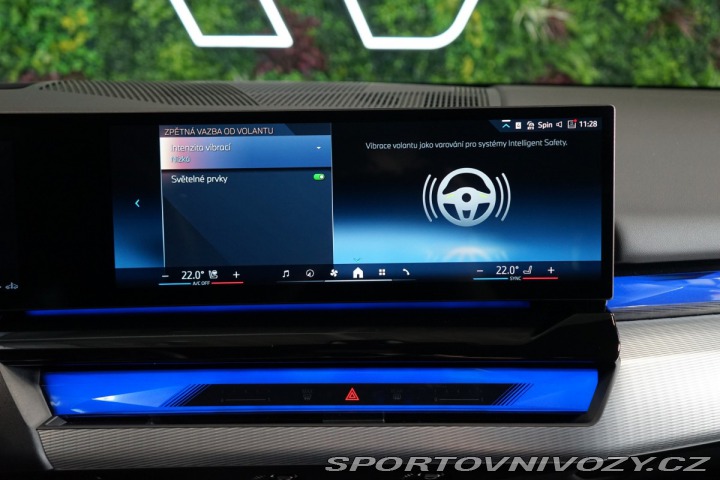 BMW 5 40d*xDRIVE*360*ZÁRUKA*NEZ 2025