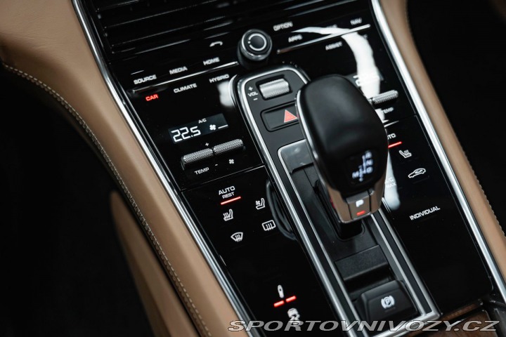 Porsche Panamera Turbo S E-hybrid, SportDe 1800