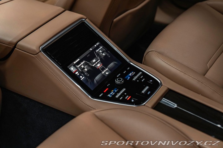 Porsche Panamera Turbo S E-hybrid, SportDe 1800